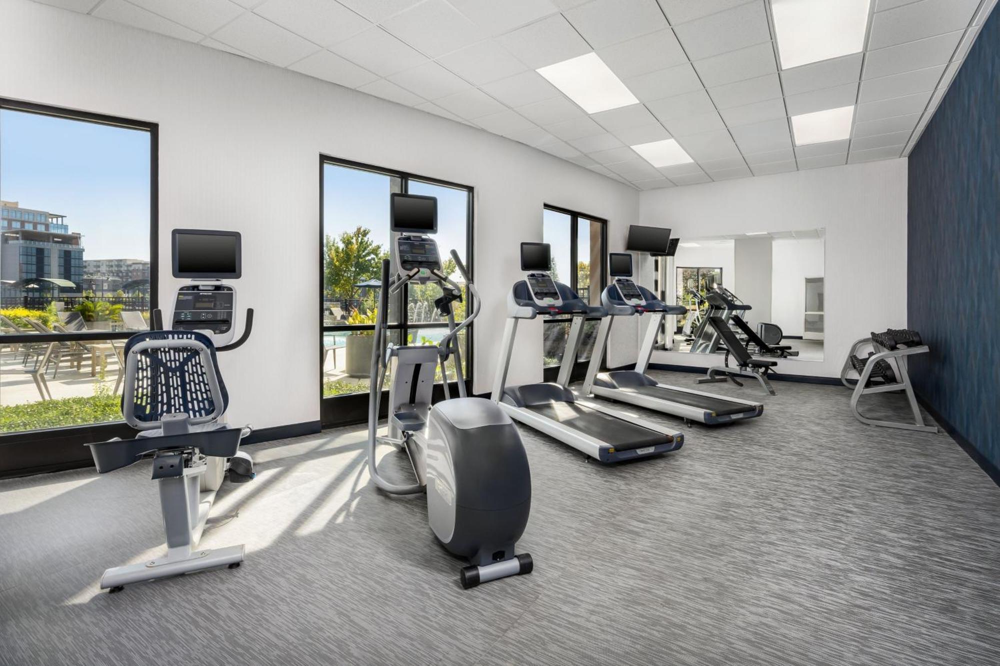 Courtyard By Marriott Columbus Phenix City Esterno foto