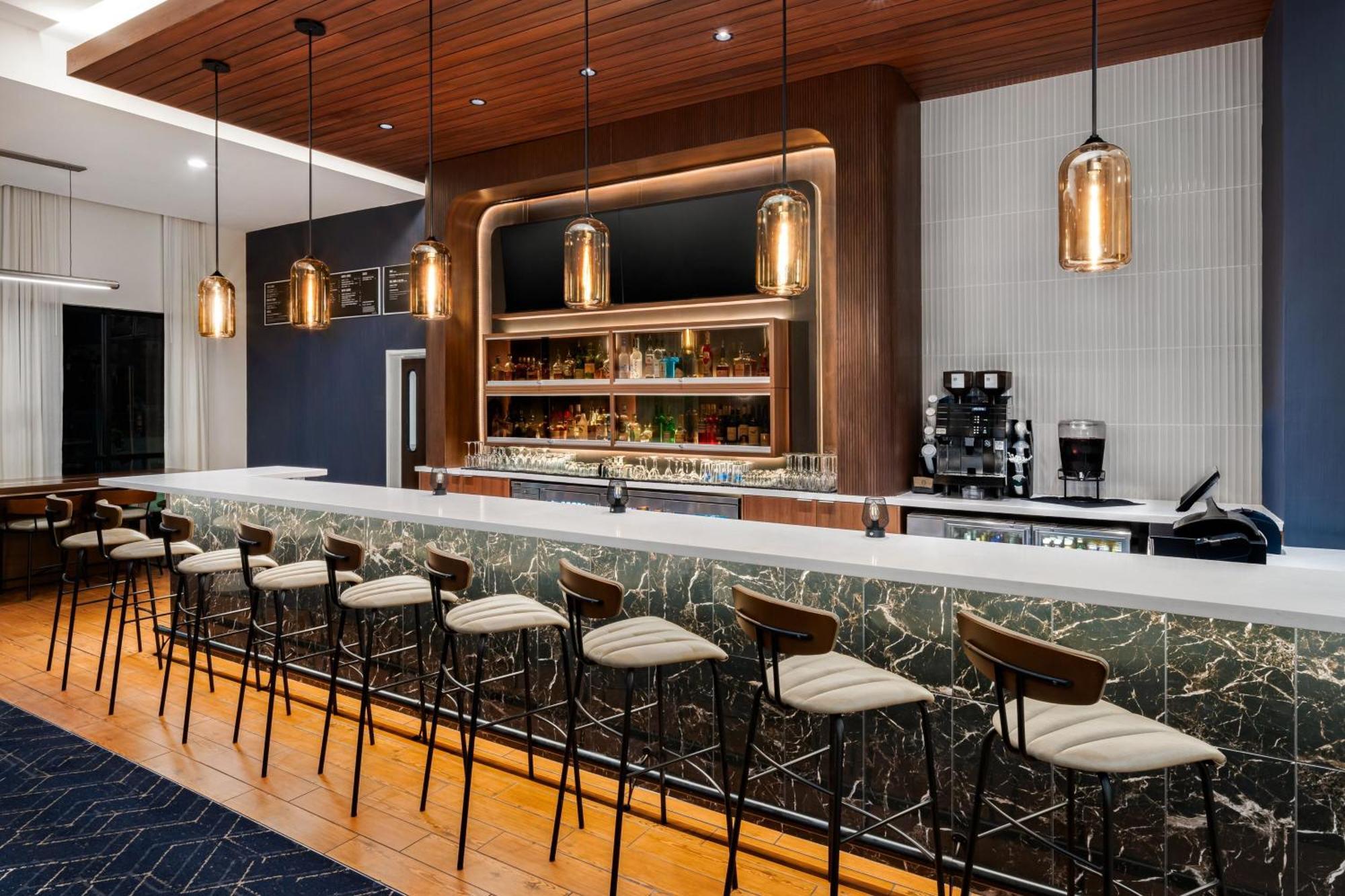 Courtyard By Marriott Columbus Phenix City Esterno foto