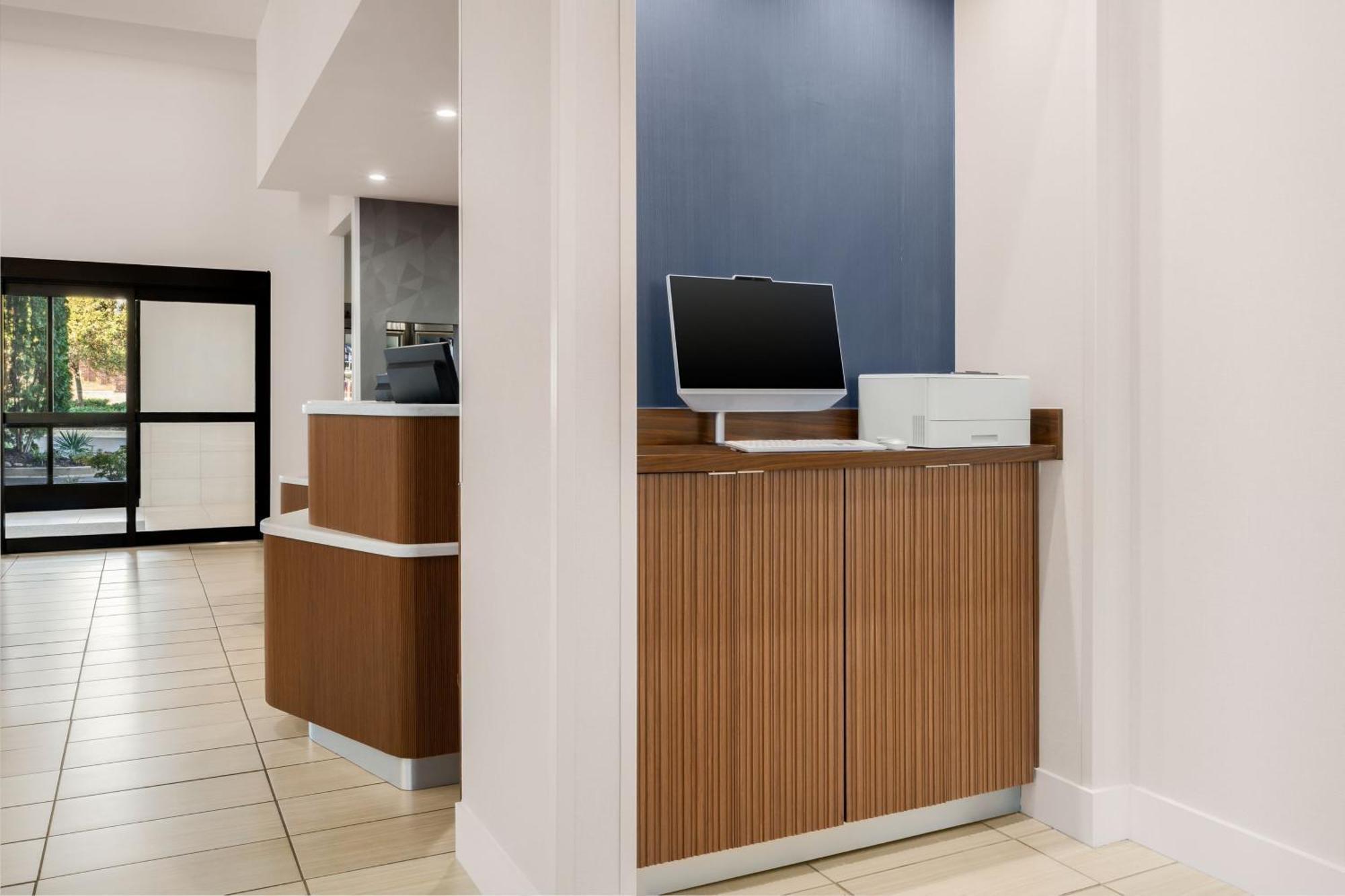 Courtyard By Marriott Columbus Phenix City Esterno foto