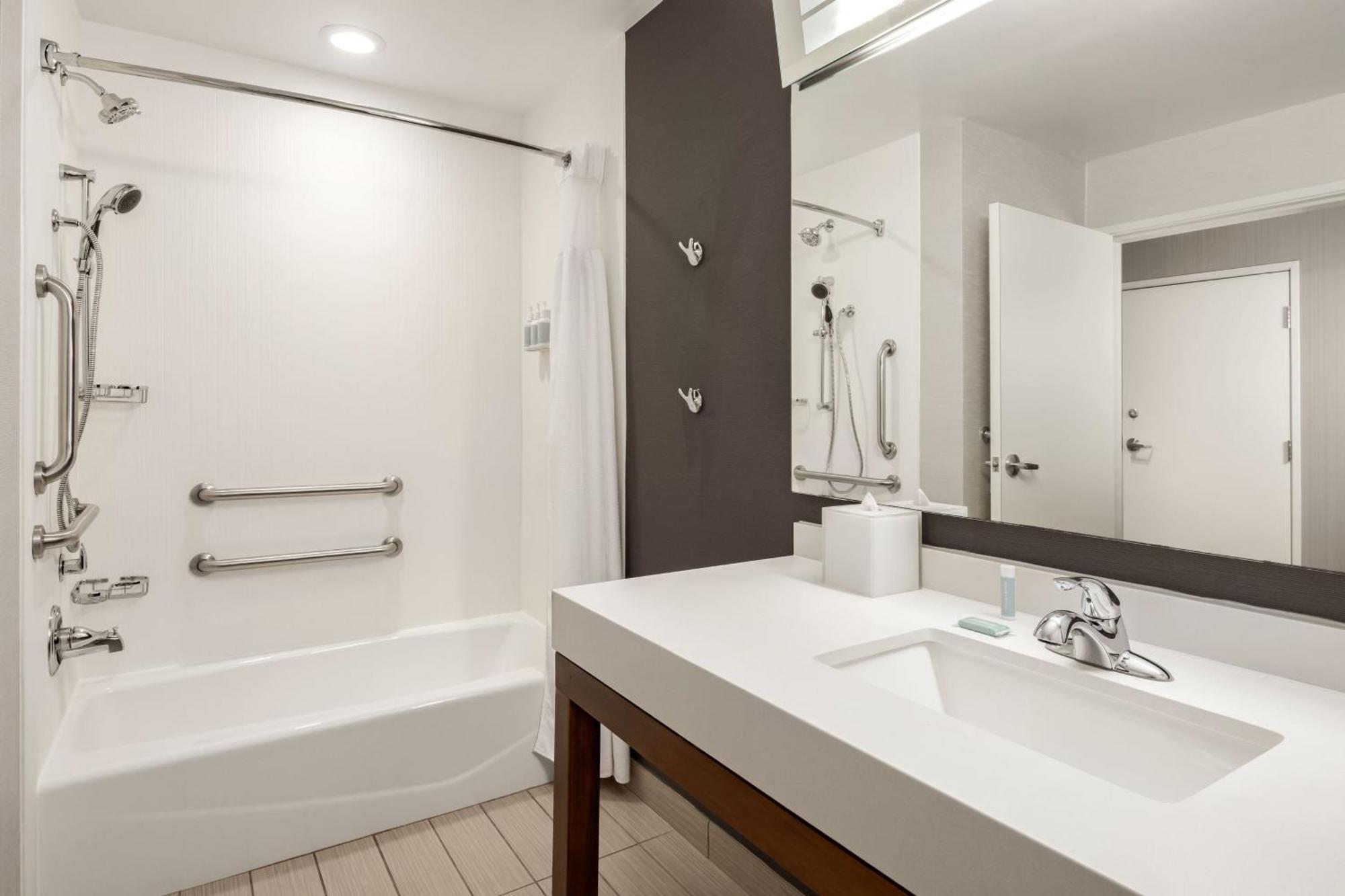 Courtyard By Marriott Columbus Phenix City Esterno foto