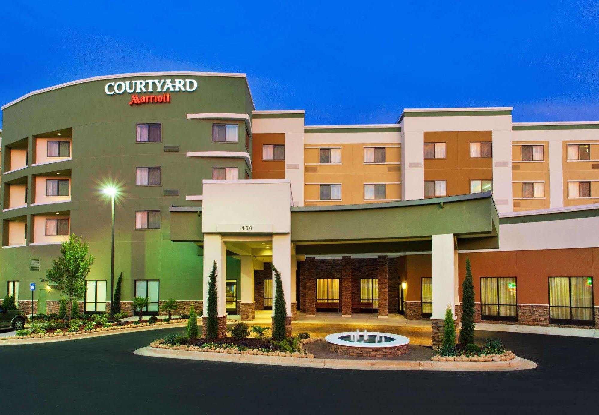 Courtyard By Marriott Columbus Phenix City Esterno foto